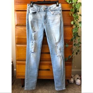 American Eagle Hi-Rise Jegging